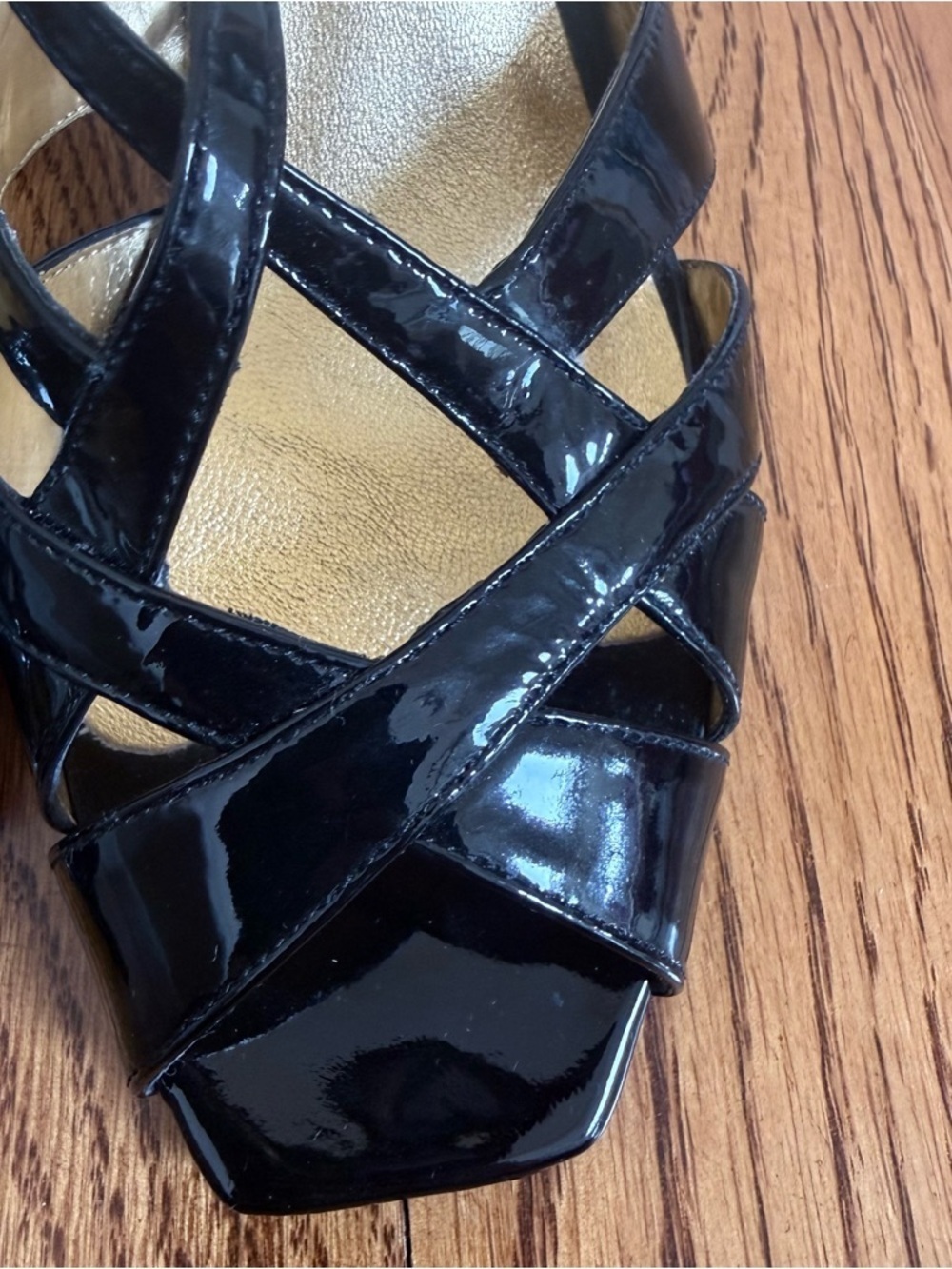 Arturo Chiang Black Soft Patent Leather Slingback Heels size 6.5 - Picture 7 of 9